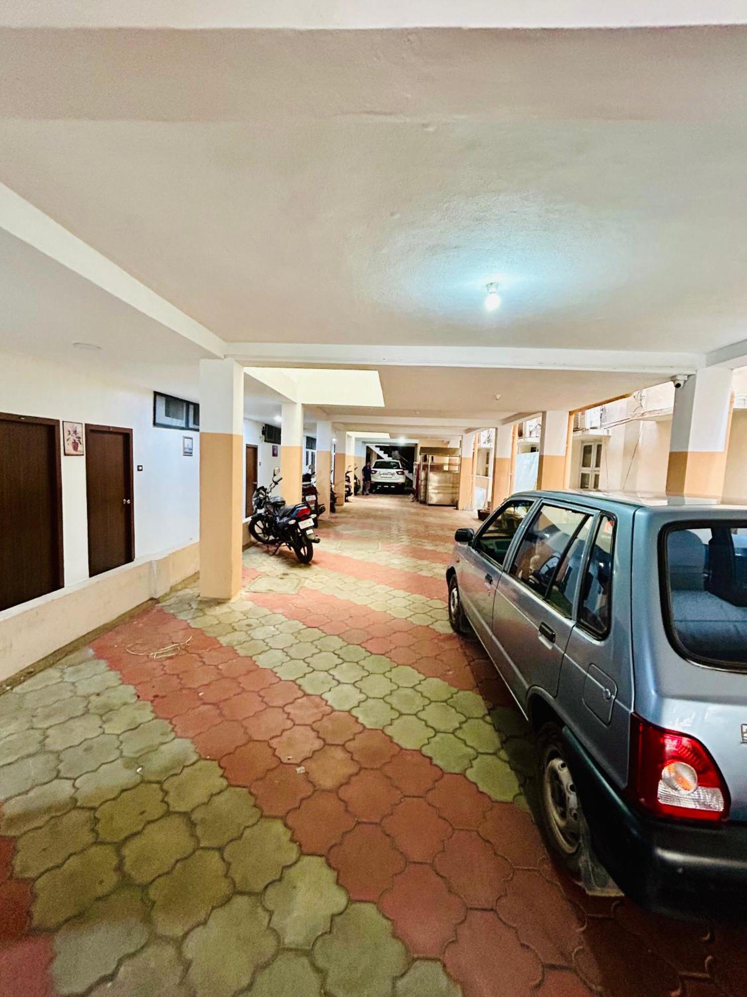 Hotel Jothi Coimbatore Esterno foto