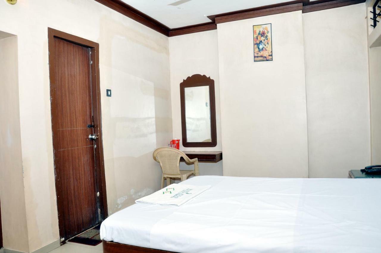 Hotel Jothi Coimbatore Esterno foto